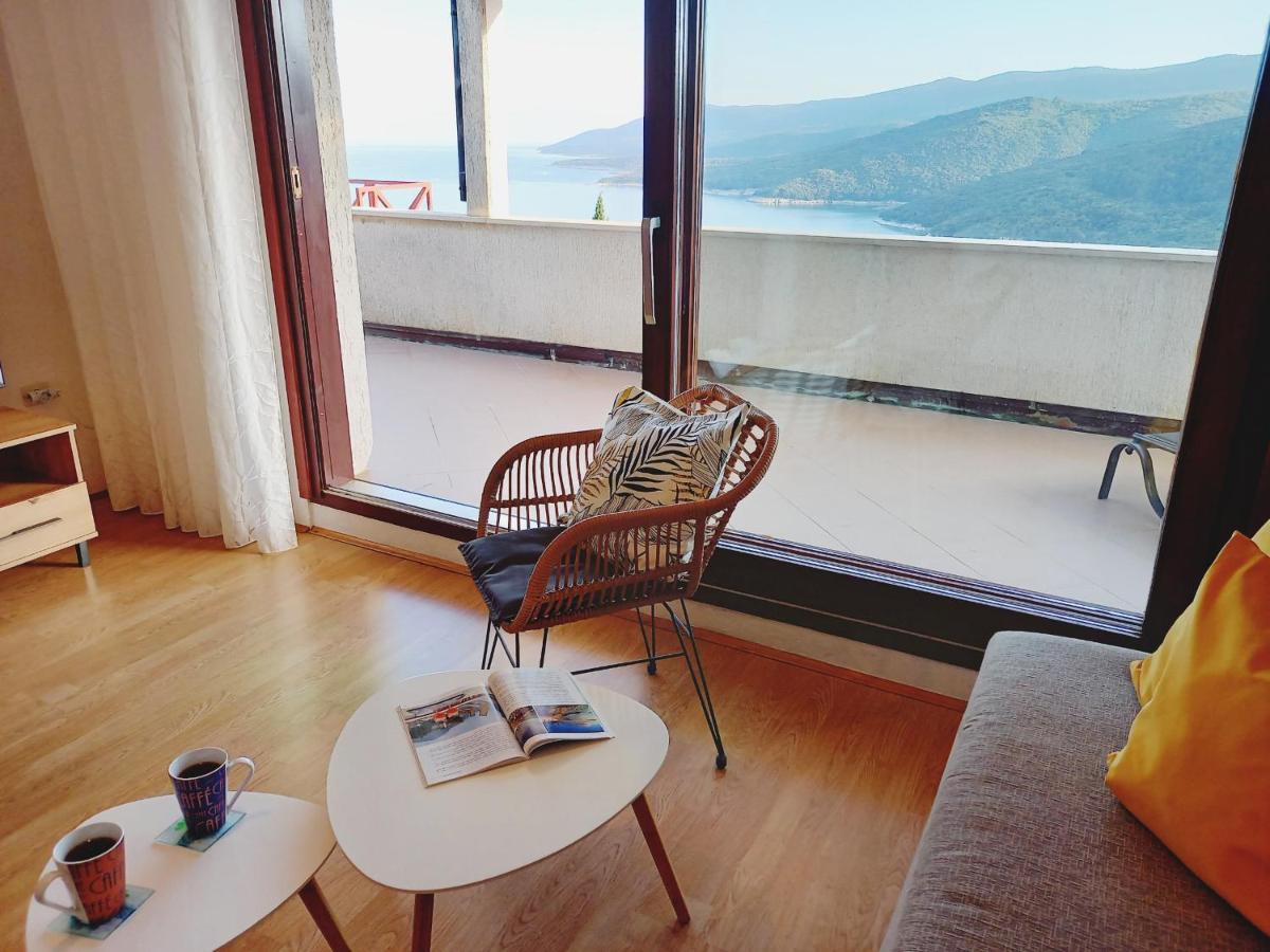 Апартаменты Sea View K Loft Рабац Экстерьер фото